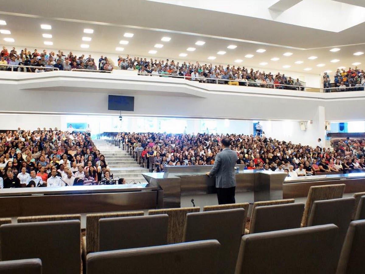 Foto da IEADPE Templo Central – Assembleia de Deus em Pernambuco