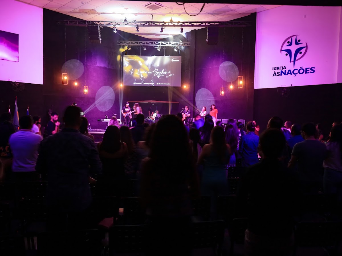 Foto da Igreja às Nações