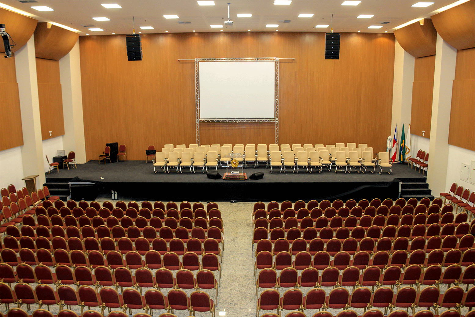 IGREJA ASSEMBLEIA DE DEUS - COSTA AZUL - CECBA em Salvador — foto 4