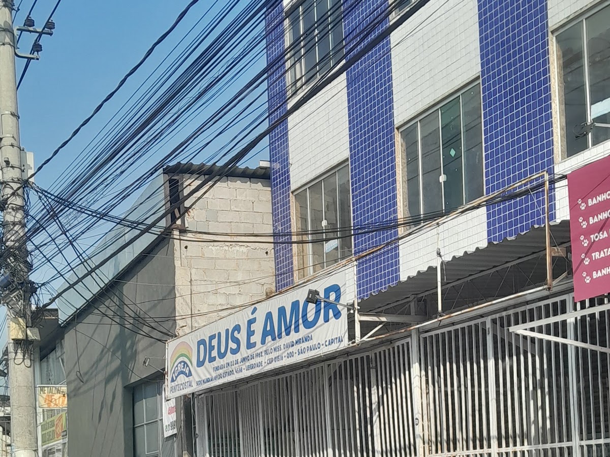 Foto da Igreja Pentecostal Deus é Amor Sede Central