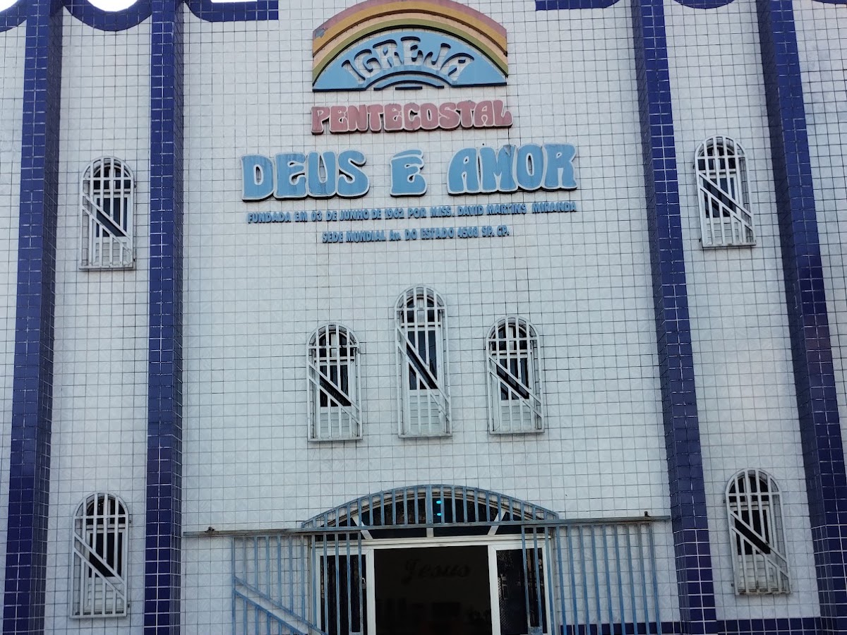 Foto da Igreja Pentecostal Deus é Amor Sede Setorial