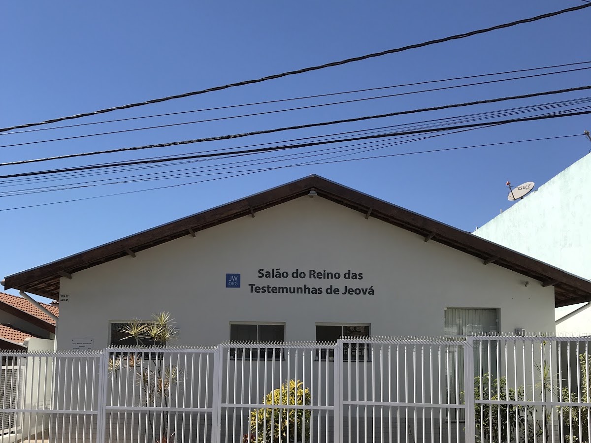 Foto da Salão do Reino das Testemunhas de Jeová