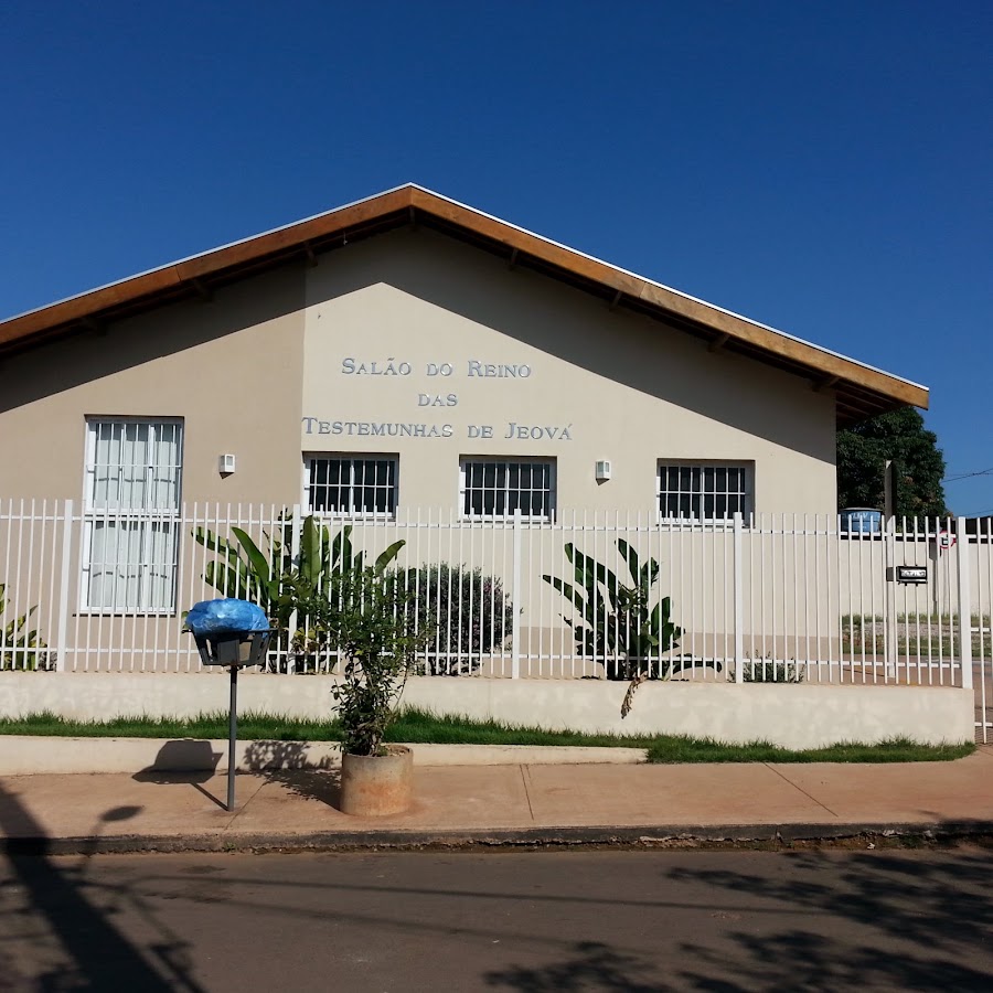 Foto da Salão do Reino das Testemunhas de Jeová