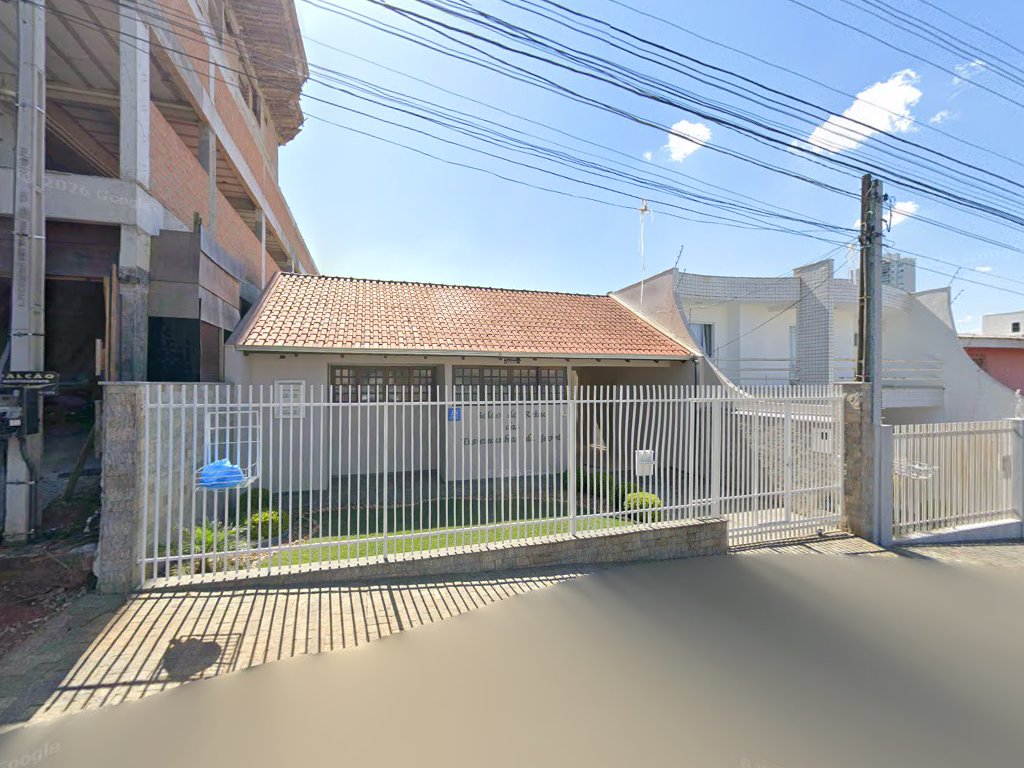 Foto da Salão do Reino das Testemunhas de Jeová