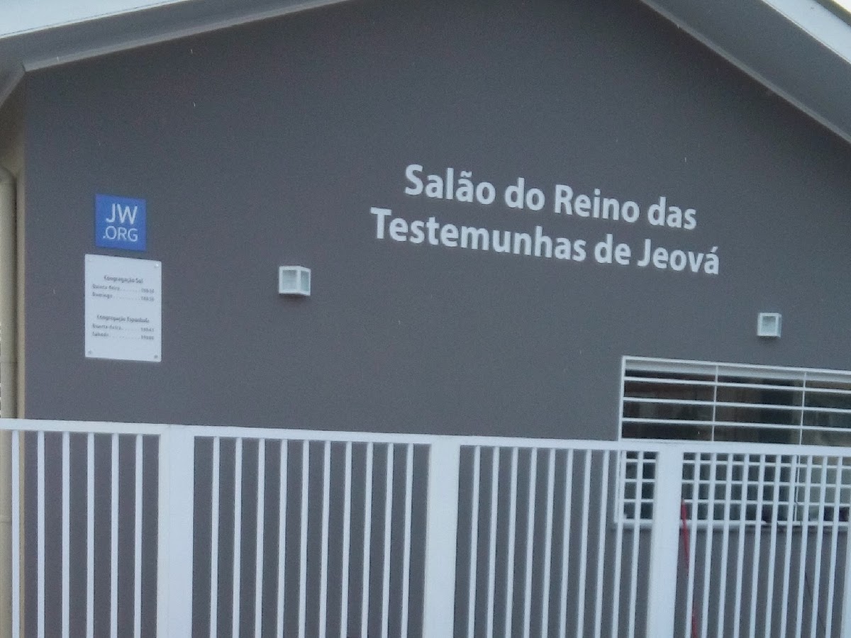 Foto da Salão do Reino das Testemunhas de Jeová
