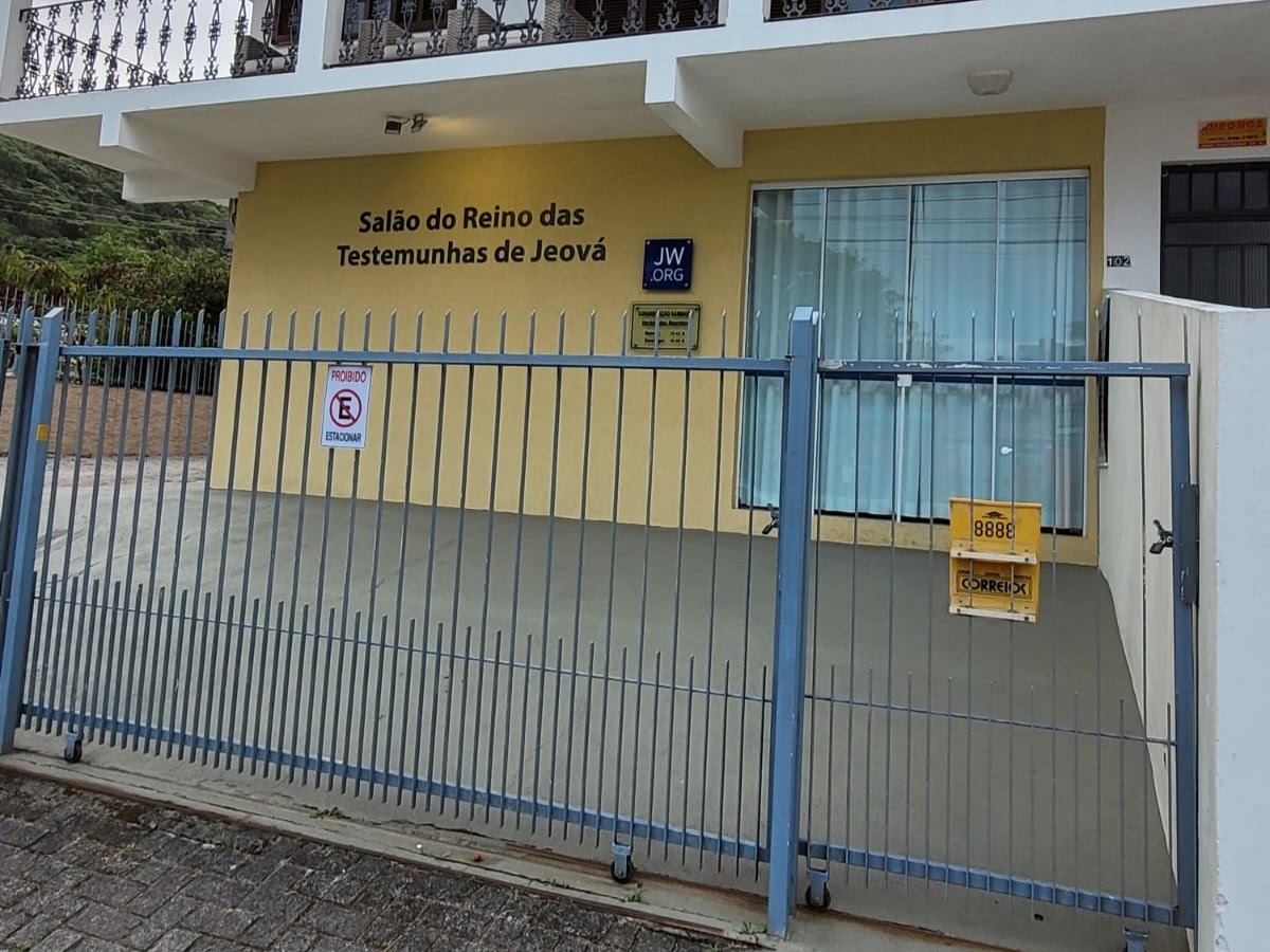 Foto da Salão Do Reino Das Testmunhas De Jeová